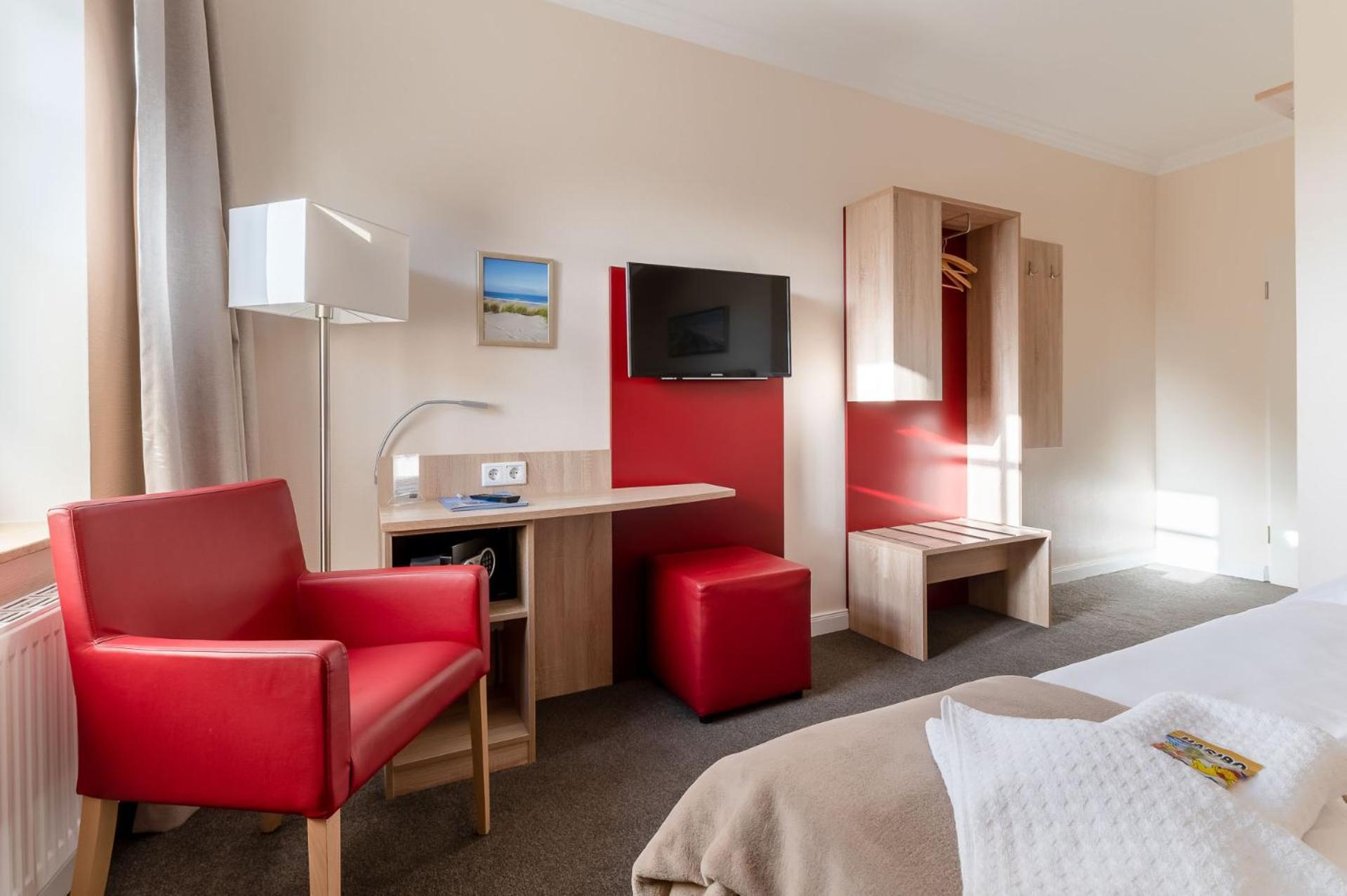 Nordsee-Hotel Hinrichsen Husum  Bagian luar foto