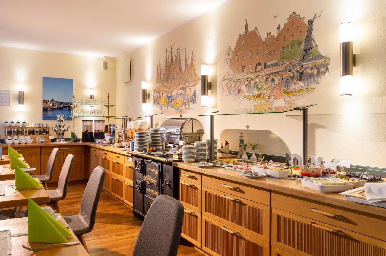 Nordsee-Hotel Hinrichsen Husum  Bagian luar foto